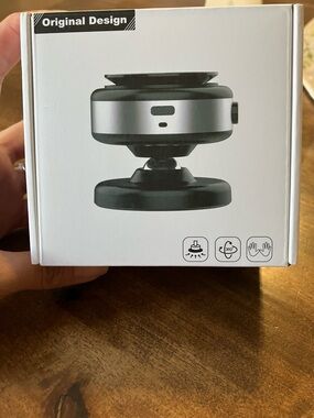 NWT Black & Silver Magnetic Mount for Vehicle